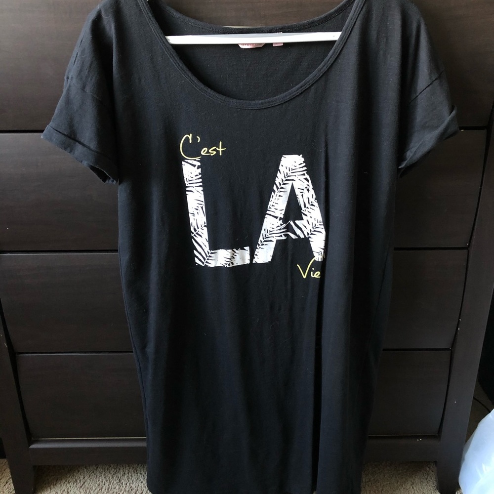 BUNDLE DEAL! ✨ La Vie En Rose nightgown